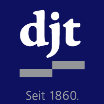 djt-Logo | Bildquelle: djt blaues Logo mit weißer Schrift des Deutschen Richtertages mit - daneben auf grauem Hintergrund das Piktogramm für 2022 in Form der Deutschlandkarte